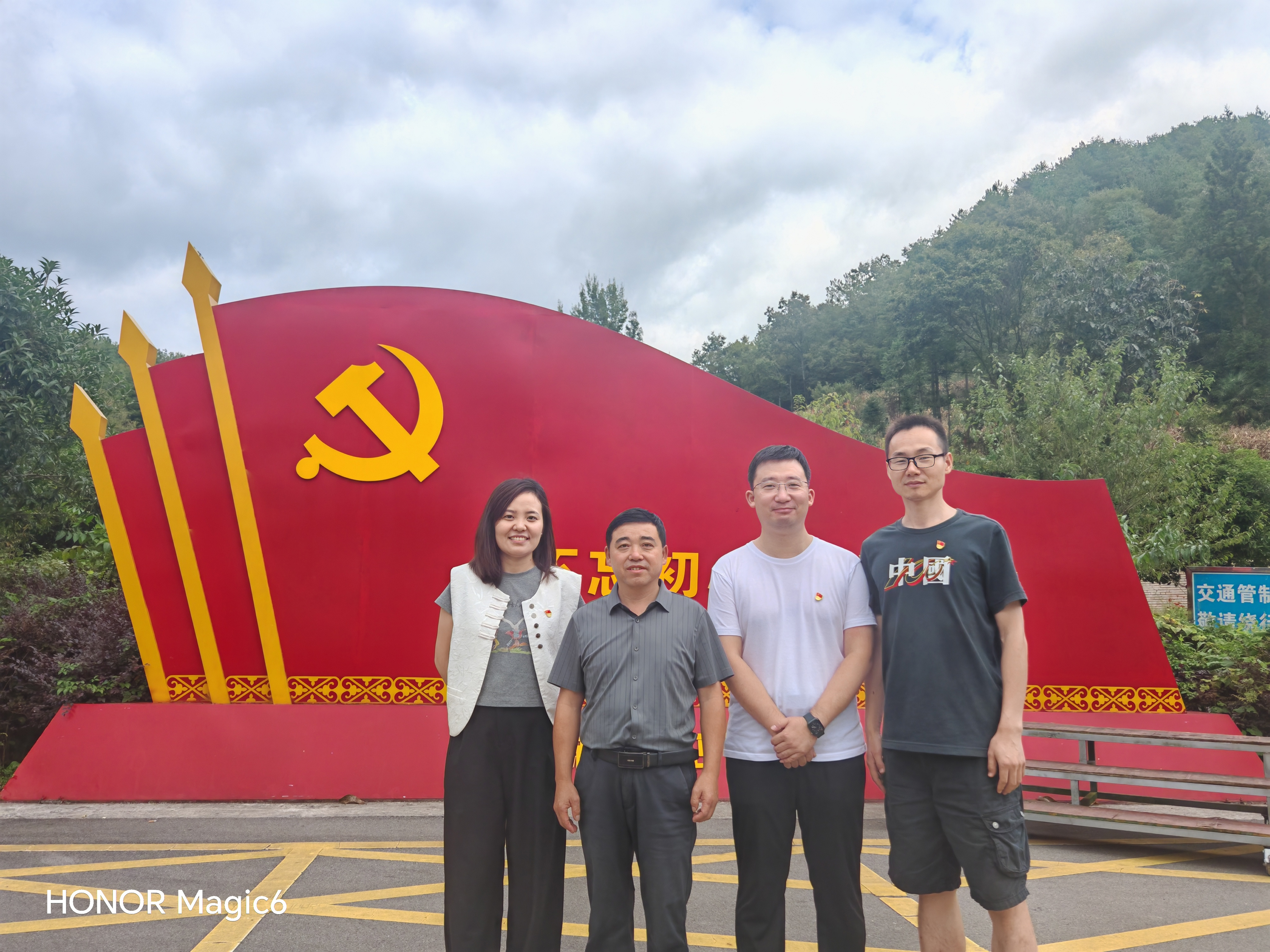 图片3.jpg 图片3.jpg